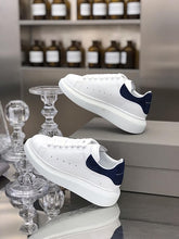 Load image into Gallery viewer, BELLECOM 2019Women's Small White